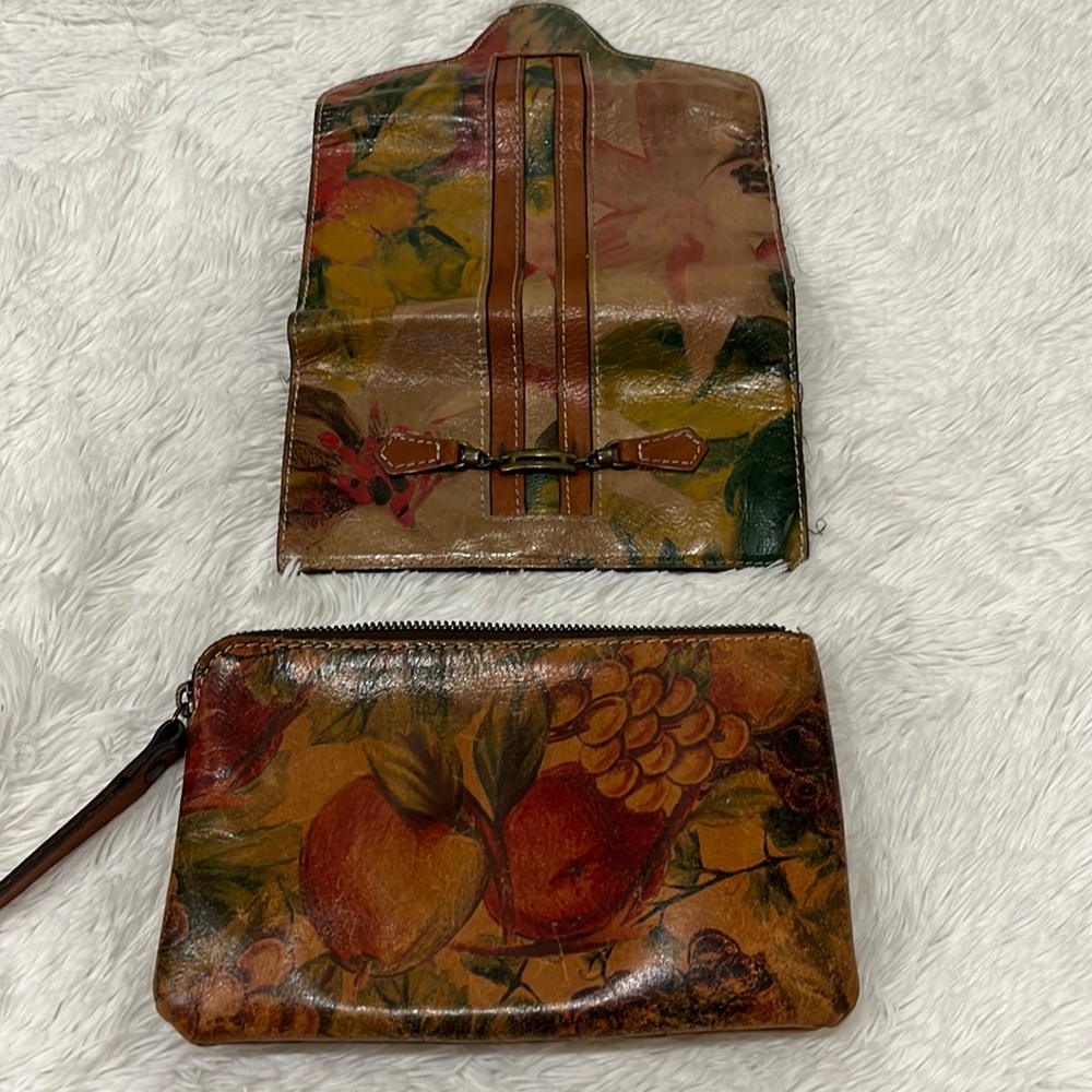 Patricia Nash Cosmetic Bag and Wallet! GUC!